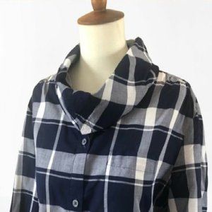 Banana Republic size Medium cowl collar neck blue white button down plaid shirt